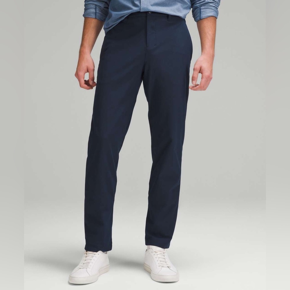 Lululemon ABC Classic-Fit Trouser in True Navy size 40